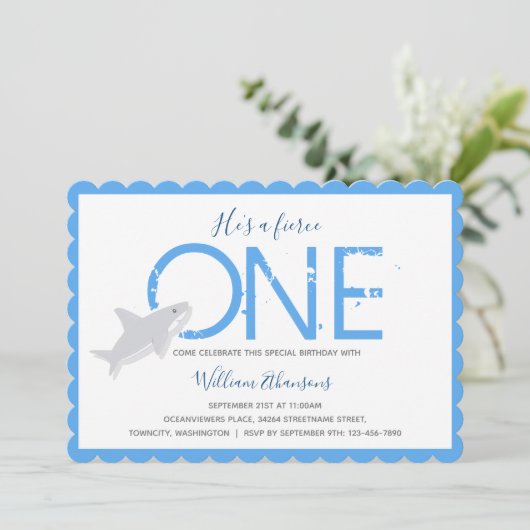 激しいワンシャーク動物第一誕生日 招待状 (スタンド正面)