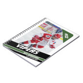 激しい緑の白にホッケープレーヤーのキープサケ ノートブック (左側)