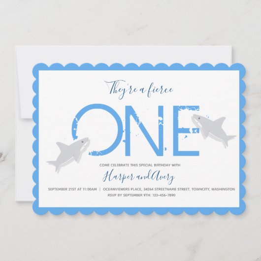 激しい1ブルーツインズシャークアニマルファースト誕生日 招待状 (正面)