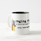 激怒する鶏の出版物のマグ ツートーンマグカップ (正面左)