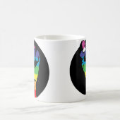 激怒の虹の握りこぶし コーヒーマグカップ (中央)