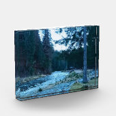 激流の山岳渓流 – ルーマニアの野生の自然 フォトブロック (左)