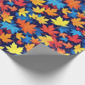 濃いカラフル青の背景の紅葉 ラッピングペーパー (角)