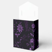 濃いゴシック色の紫のバラ フェイバーボックス (オープン)