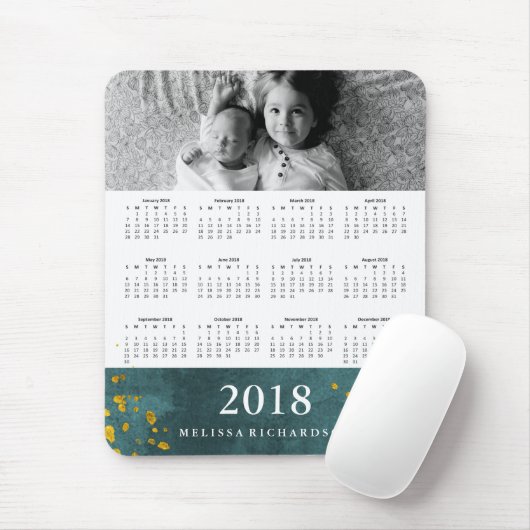 濃いティール(緑がかった色)の水彩と金ゴールド2018年カレンダーの写真 マウスパッド (マウス)