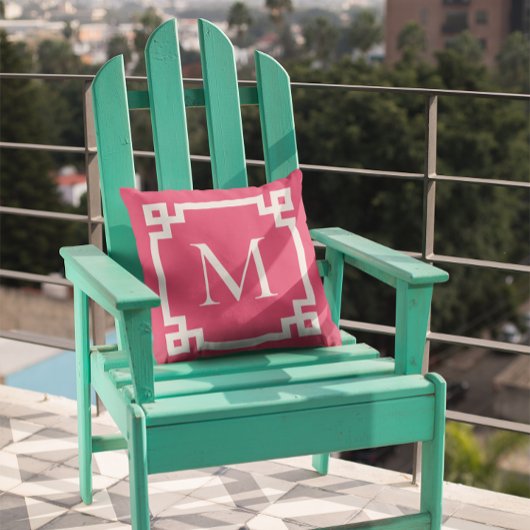 濃いピンクと白のギリシャモノグラムの鍵縁ど クッション