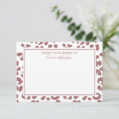 濃いピンクの白パーソナライズされたヒョウ柄 サンキューカード (スタンド正面)