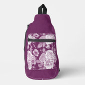 濃いブルゴーニュと白い手描きの花 スリングバッグ (正面)