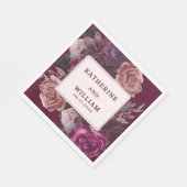 濃いムーディブルゴーニュと紫のフローラ結婚の スタンダードランチョンナプキン (角)