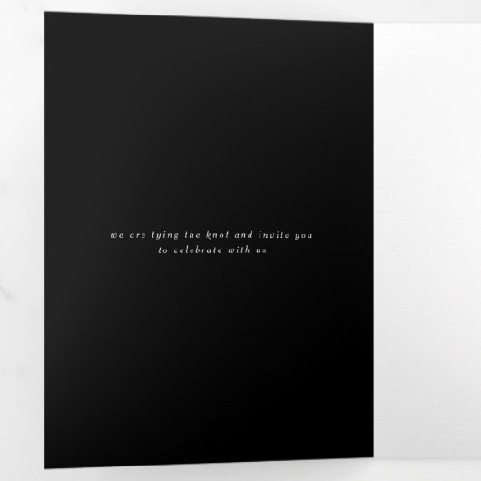 濃いムーディロマンチックなゴシック結婚の花 三つ折り招待状 (内部最初)