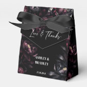 濃いムードのブルゴーニュ色の花結婚式の引き出物 フェイバーボックス (正面サイド)