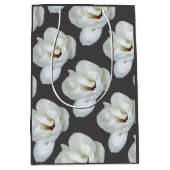 濃い灰色のマグノリア ミディアムペーパーバッグ (正面)