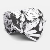 濃い灰色の白い花 ネクタイ (ロール)
