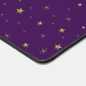 濃い紫の空に夜背景の黄金の星 デスクマット (コーナー)