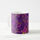 濃い紫はっきりした色の植物花柄 コーヒーマグカップ (正面左)