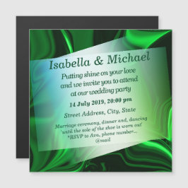 濃い緑がかった背景の緑と暗い曲線 マグネット招待状