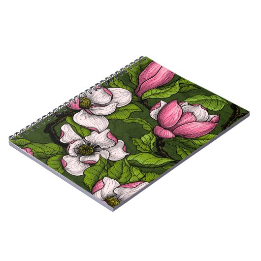 濃い緑に咲くマグノリア ノートブック (左側)