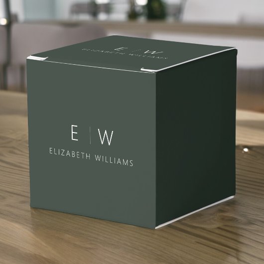 濃い緑のモダンなミニマルなモノグラム名前 フェイバーボックス