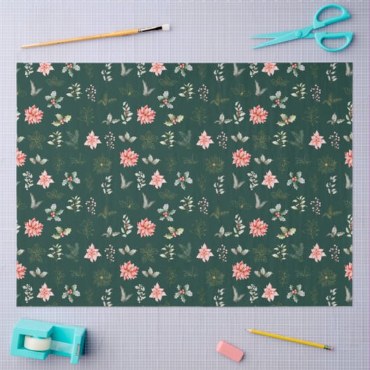 濃い緑の上の赤いポインセチアの花と葉 薄葉紙 (クラフト)