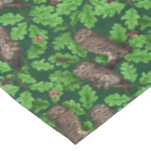 濃い緑の森のフクロウ テーブルクロス (アングル)