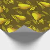 濃い緑の背景に黄色い梨 ラッピングペーパー (角)