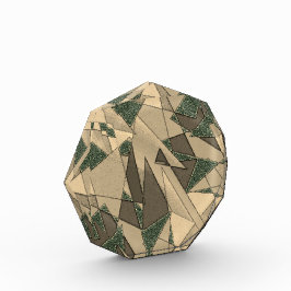 '濃い緑の背景'上のベージュ三角形切り出し フォトブロック