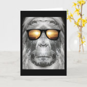 濃い色合いのビッグフット カード (黄色い花)