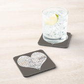 濃い茶色のハートを塗る コースター (右側)