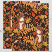 濃い茶色の秋のリスとフローラ (正面/裏面)