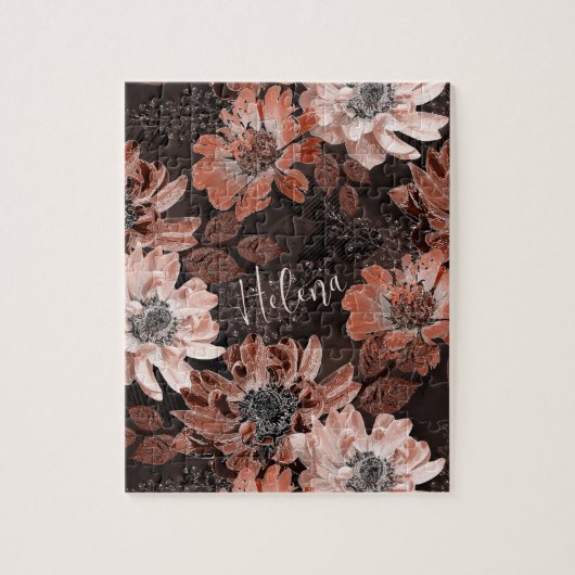 濃い茶色の背景にクリーム、寺色の花 ジグソーパズル (縦)