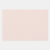 濃い茶色の背景にクリーム、寺色の花 ラッピングペーパーシート (正面2)