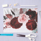 濃い赤とピンクの花と緑のホワイトウェディング 薄葉紙 (クラフト)