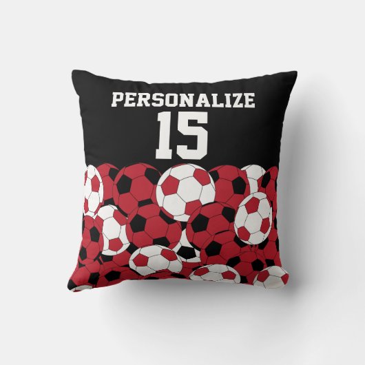 濃い赤のサッカーボールコラージュ | DIY名と番号 クッション (裏面)