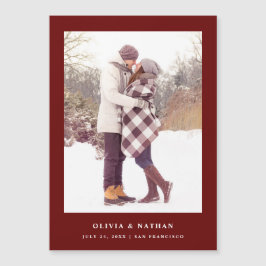 濃い赤のテキストと写真 |磁気日付の保存