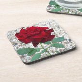 濃い赤のバラ コースター (左側)