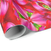 濃い赤のユリ模様 ラッピングペーパー (ロールコーナー)
