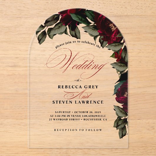 濃い赤の緑のフローラムーディ結婚ーゴシックのアーチ アクリル招待状 (正面)