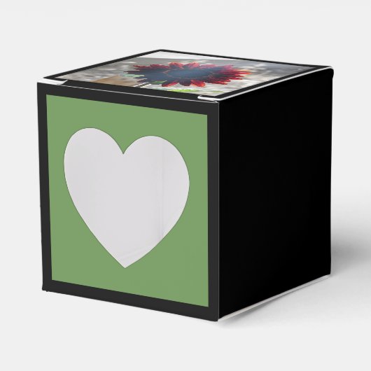 濃い赤ひまわり フェイバーボックス (正面サイド)