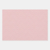 濃い赤、緑、および白いシェブロン線 ラッピングペーパーシート (正面)