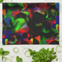 濃い部分を持つ油性緑色と赤色の汚れ