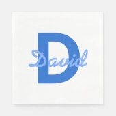 濃い青と淡い青の白の編集可能な名前モノグラム スタンダードランチョンナプキン (正面)