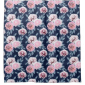 濃い青に白いピンク色の花。 シャワーカーテン (正面)