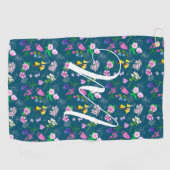 濃い青の繊細な山花。カスタム ゴルフタオル (横)