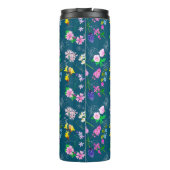 濃い青の繊細な山花。カスタム. タンブラー (裏面)