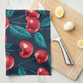濃い青の赤いさくらんぼ キッチンタオル (四つ折り)
