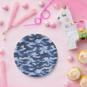 濃い青の迷彩模様 ペーパープレート (パーティー)