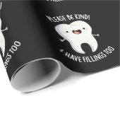 濃い黒を塗り過ぎる詰め物を持っている親切にしてください ラッピングペーパー (ロールコーナー)