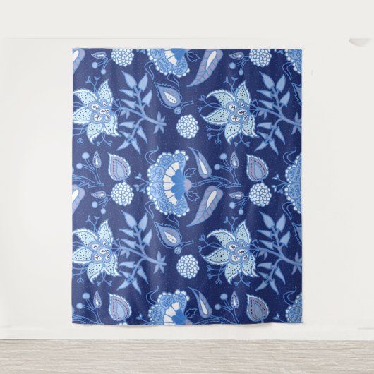 濃く淡い青いインディアンの花のエスニック・パターン タペストリー (正面)