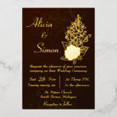 濃厚なダークチョコレートブラウンフローラ裏打ち結婚の 箔招待状 (正面)