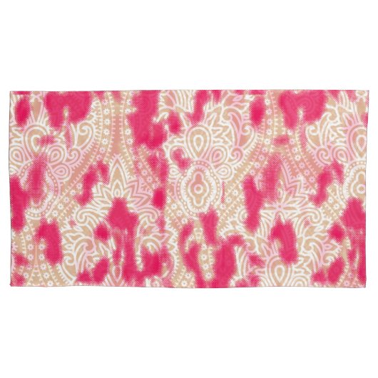 濃厚なピンクのパットを特徴とする複雑な織物デザイン 枕カバー (正面左)